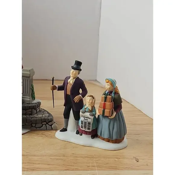 Dept 56 A Christmas Carol Reading by Charles Dickens Set of 4 No. 58403 - Picture 8 of 16